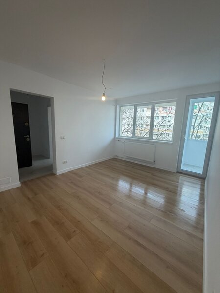 Campia Libertatii, pe Gheorghe Petrascu, vav parcul Petrascu